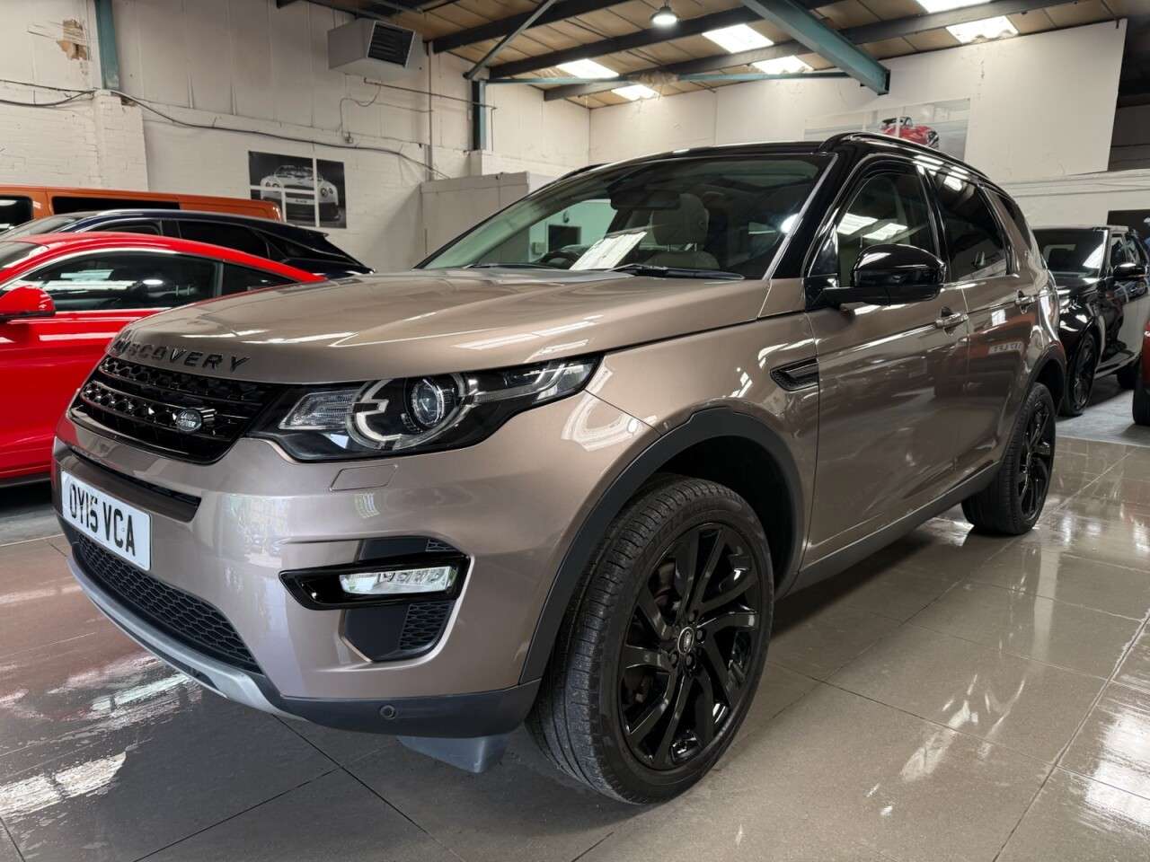 A 2015 LAND ROVER DISCOVERY SPORT 2.2 SD4 HSE SUV 5dr Diesel Manual 4WD Euro 5 (s/s) (190 ps) A 2015 LAND ROVER DISCOVERY SPORT 2.2 SD4 HSE SUV 5dr Diesel Manual 4WD Euro 5 (s/s) (190 ps)