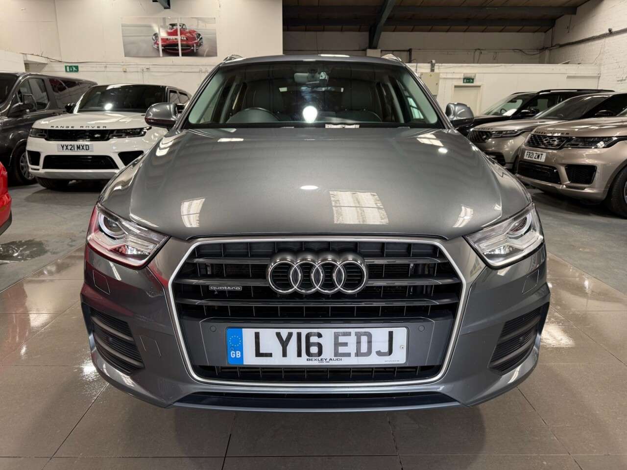 A 2016 AUDI Q3 2.0 TFSI SE SUV 5dr Petrol S Tronic quattro Euro 6 (s/s) (180 ps) A 2016 AUDI Q3 2.0 TFSI SE SUV 5dr Petrol S Tronic quattro Euro 6 (s/s) (180 ps)