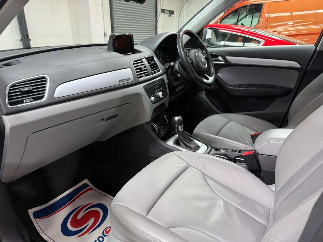 2016 AUDI Q3 2016 AUDI Q3