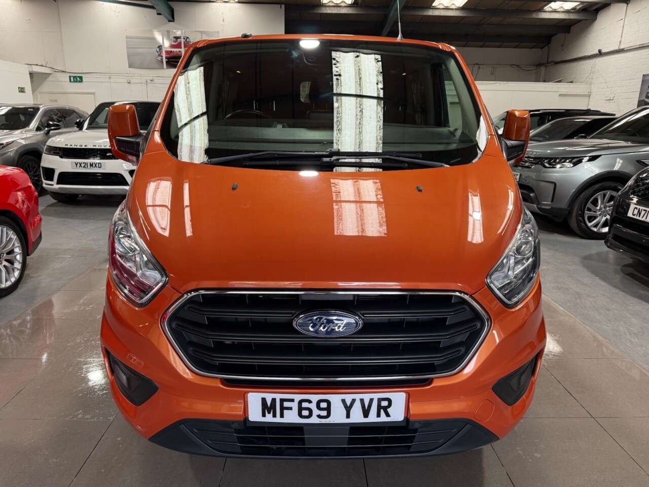 A 2019 FORD TRANSIT CUSTOM 2.0 320 EcoBlue Limited Crew Van Double Cab 5dr Diesel Auto L1 H1 Euro 6 (s A 2019 FORD TRANSIT CUSTOM 2.0 320 EcoBlue Limited Crew Van Double Cab 5dr Diesel Auto L1 H1 Euro 6 (s