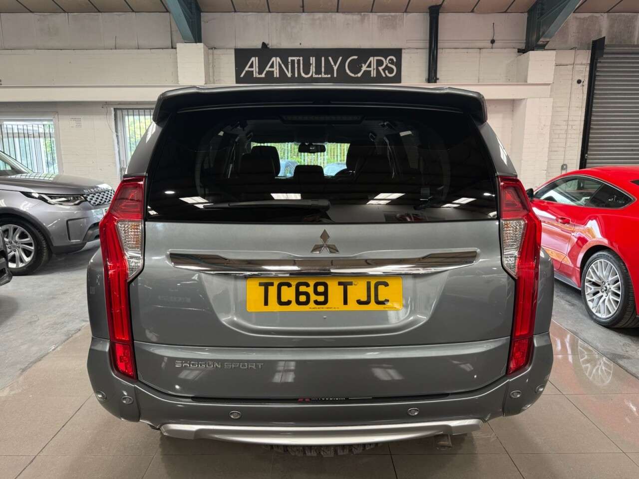 A 2019 MITSUBISHI SHOGUN SPORT 2.4L A 2019 MITSUBISHI SHOGUN SPORT 2.4L