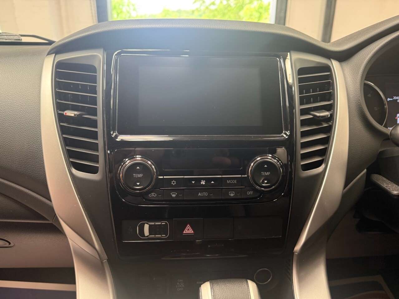 2019 MITSUBISHI SHOGUN SPORT 2019 MITSUBISHI SHOGUN SPORT