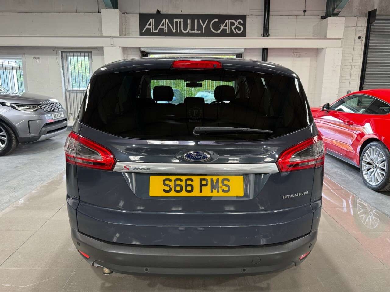 A 2014 FORD S-MAX 1.6 TDCi Titanium MPV 5dr Diesel Manual Euro 5 (s/s) (115 ps) A 2014 FORD S-MAX 1.6 TDCi Titanium MPV 5dr Diesel Manual Euro 5 (s/s) (115 ps)