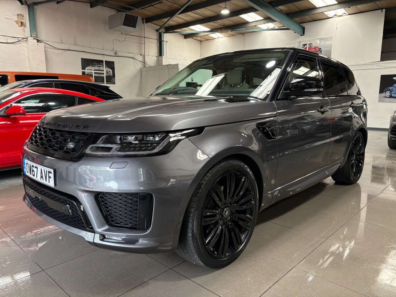 A 2018 LAND ROVER RANGE ROVER SPORT 3.0 SD V6 Autobiography Dynamic SUV 5dr Diesel Auto 4WD Euro 6 (s/s) (306 p A 2018 LAND ROVER RANGE ROVER SPORT 3.0 SD V6 Autobiography Dynamic SUV 5dr Diesel Auto 4WD Euro 6 (s/s) (306 p