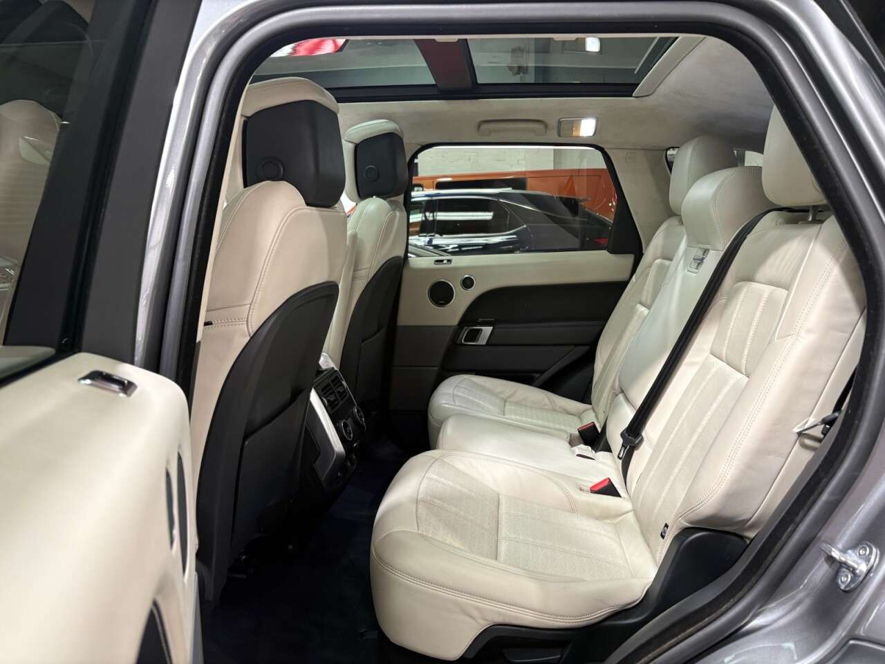2018 LAND ROVER RANGE ROVER SPORT 2018 LAND ROVER RANGE ROVER SPORT