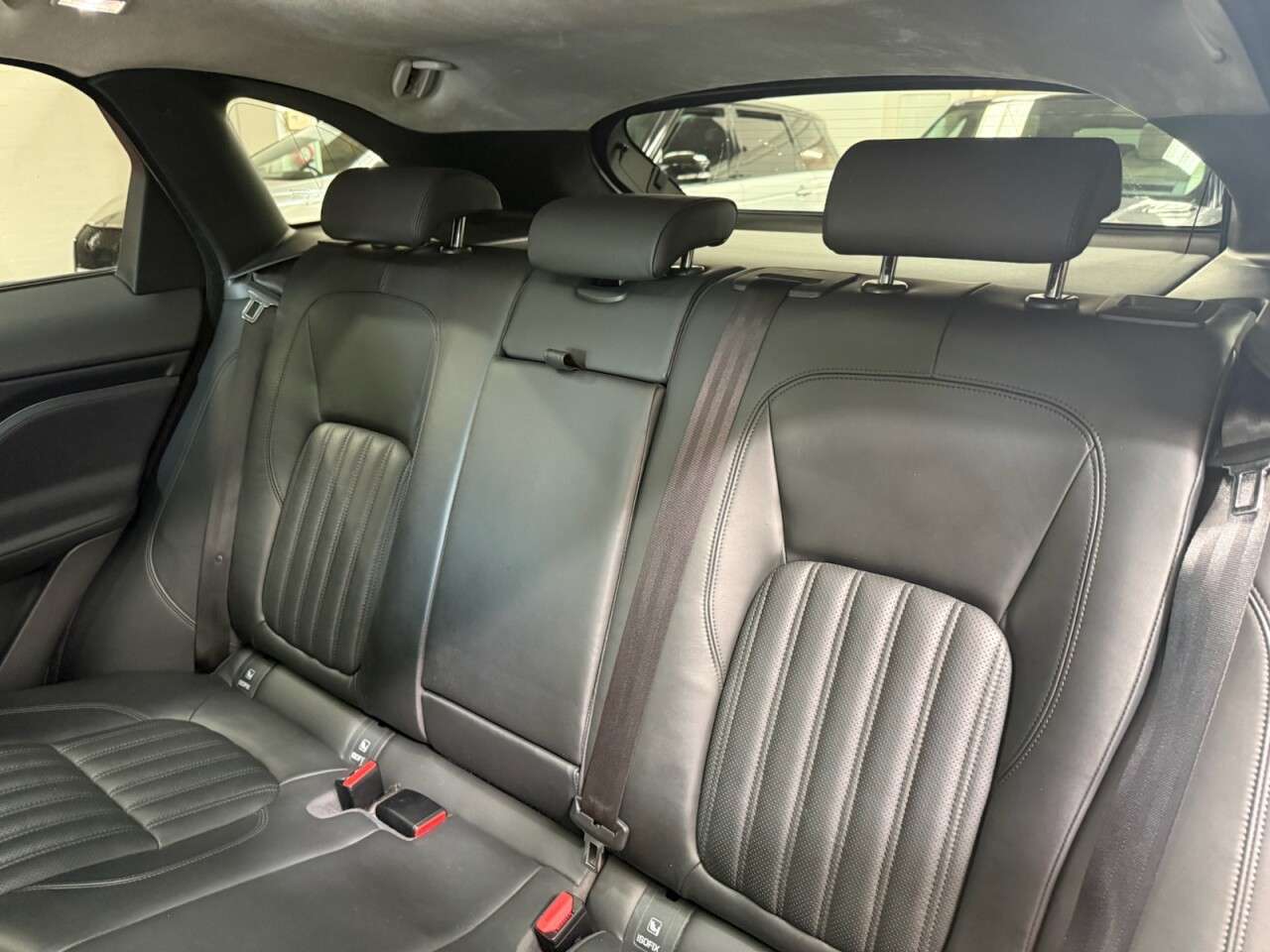 2019 JAGUAR F-PACE 2019 JAGUAR F-PACE