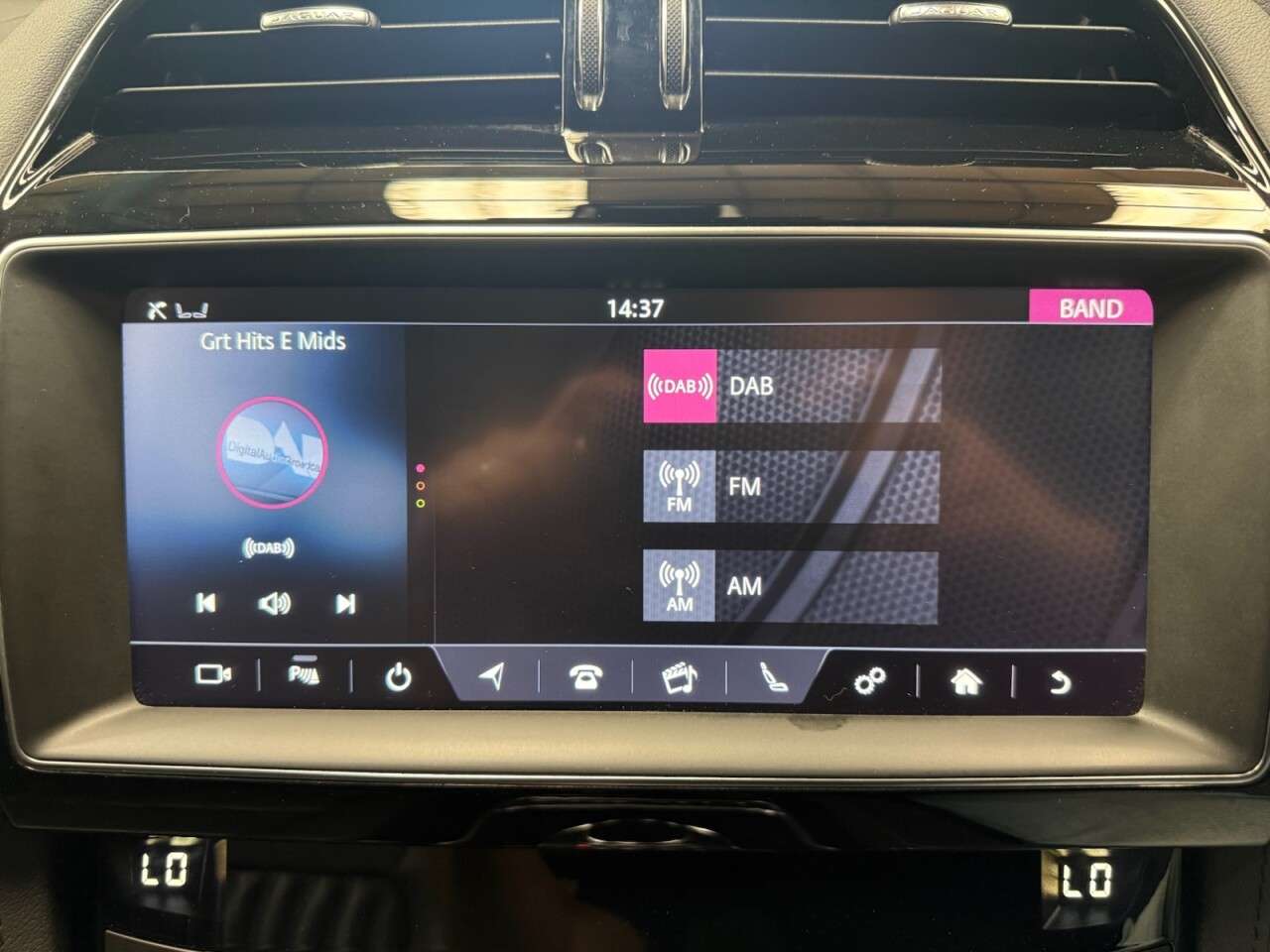 2019 JAGUAR F-PACE 2019 JAGUAR F-PACE