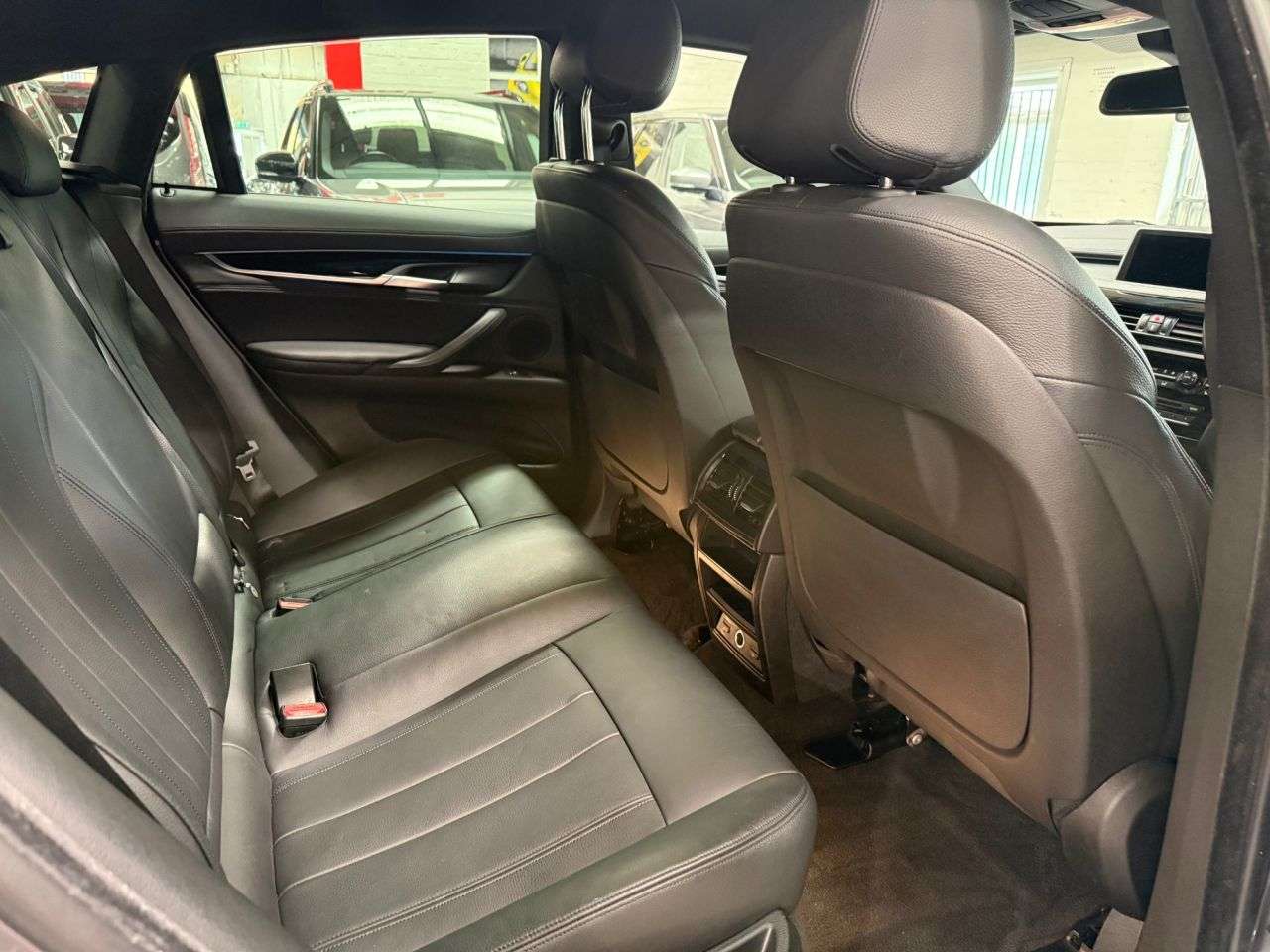 2016 BMW X6 2016 BMW X6