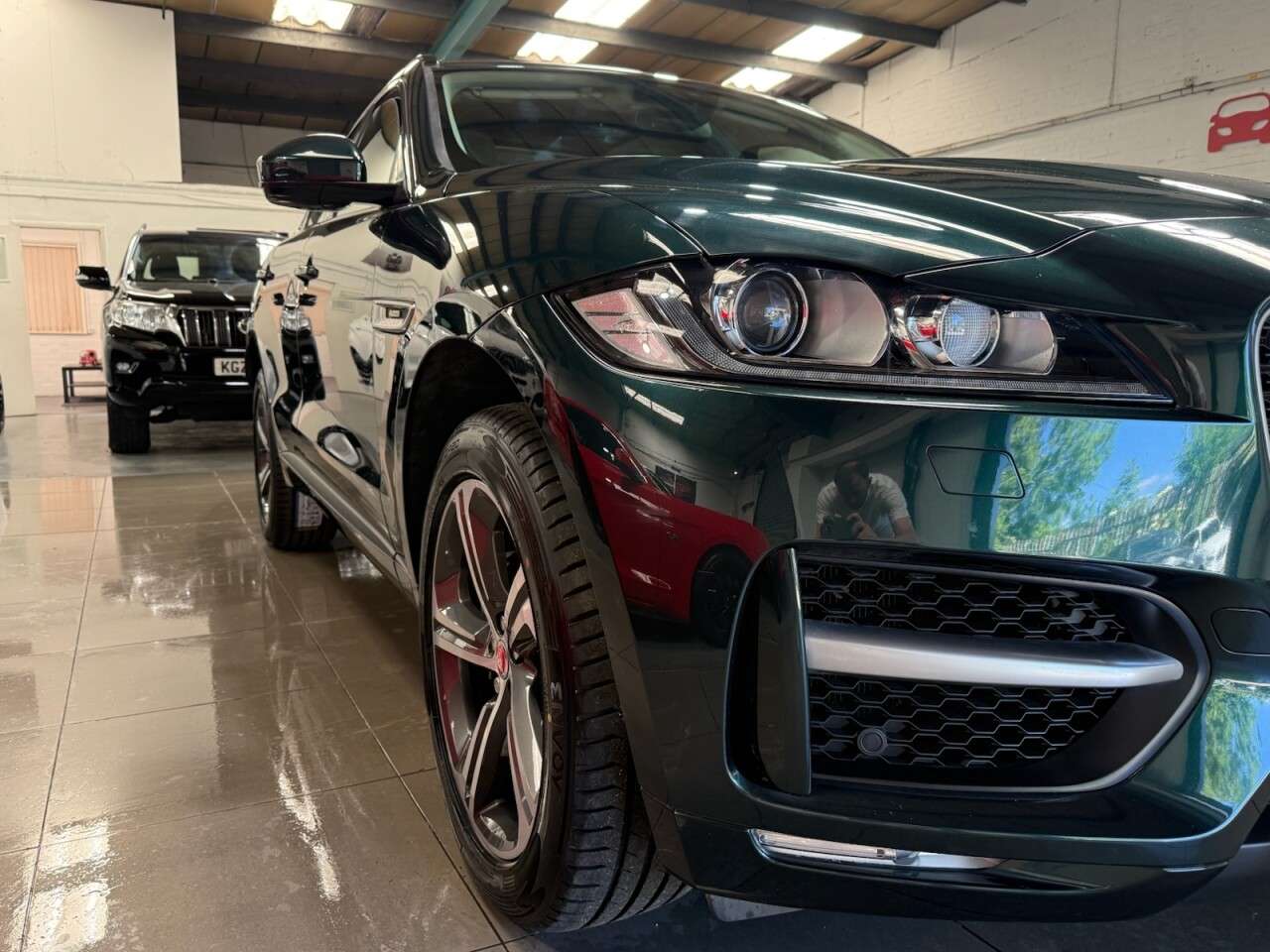2018 JAGUAR F-PACE 2018 JAGUAR F-PACE
