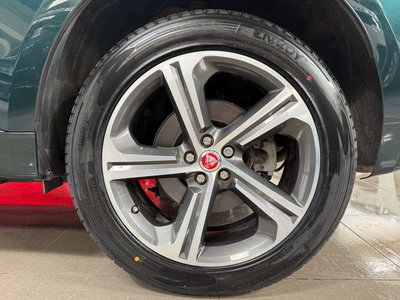 2018 JAGUAR F-PACE 2018 JAGUAR F-PACE