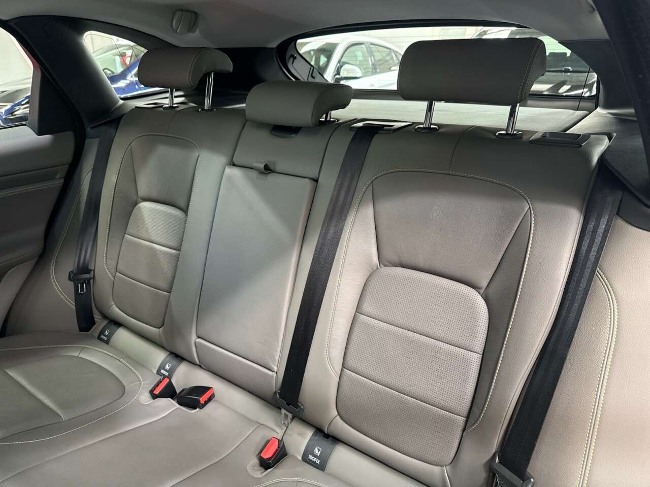 2018 JAGUAR F-PACE 2018 JAGUAR F-PACE