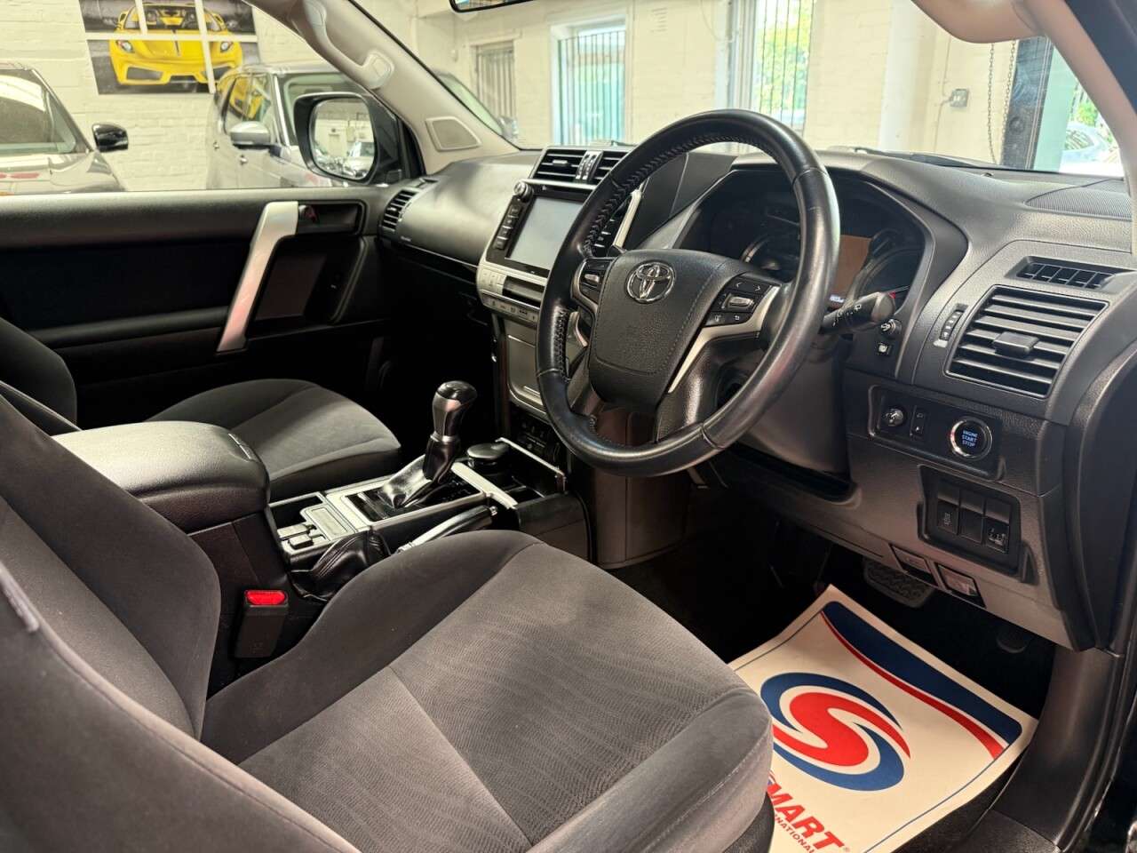 2018 TOYOTA LAND CRUISER 2018 TOYOTA LAND CRUISER