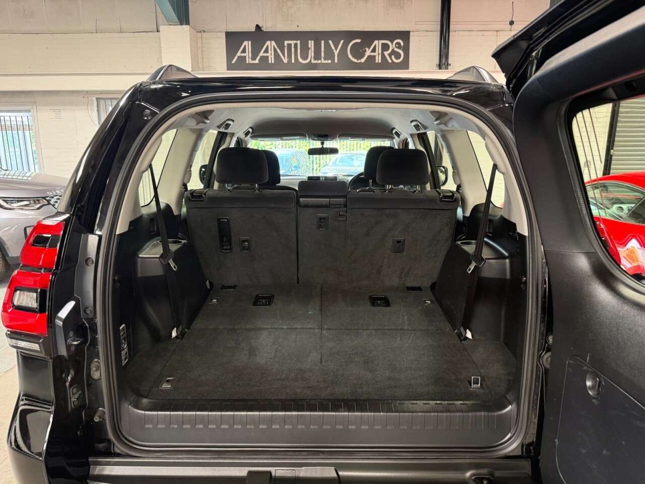 2018 TOYOTA LAND CRUISER 2018 TOYOTA LAND CRUISER