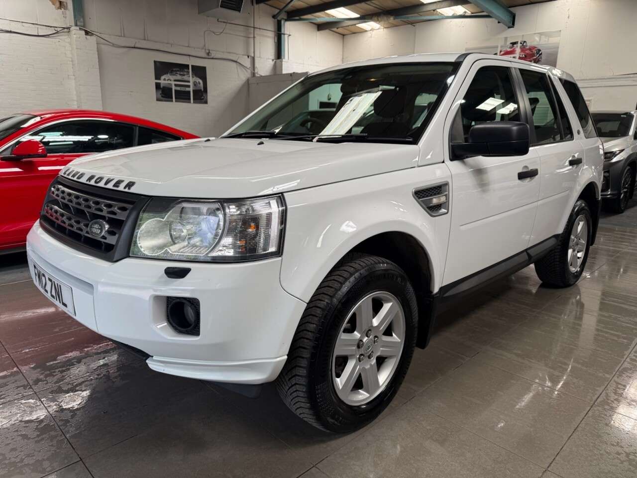 A 2012 LAND ROVER FREELANDER 2 2.2 TD4 GS SUV 5dr Diesel Manual 4WD Euro 5 (s/s) (150 ps) A 2012 LAND ROVER FREELANDER 2 2.2 TD4 GS SUV 5dr Diesel Manual 4WD Euro 5 (s/s) (150 ps)