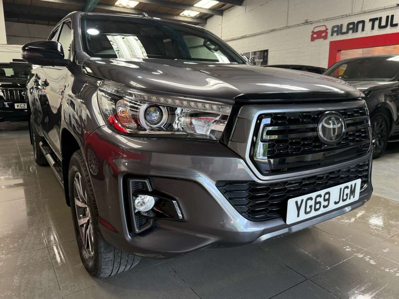 2020 TOYOTA HI-LUX 2020 TOYOTA HI-LUX