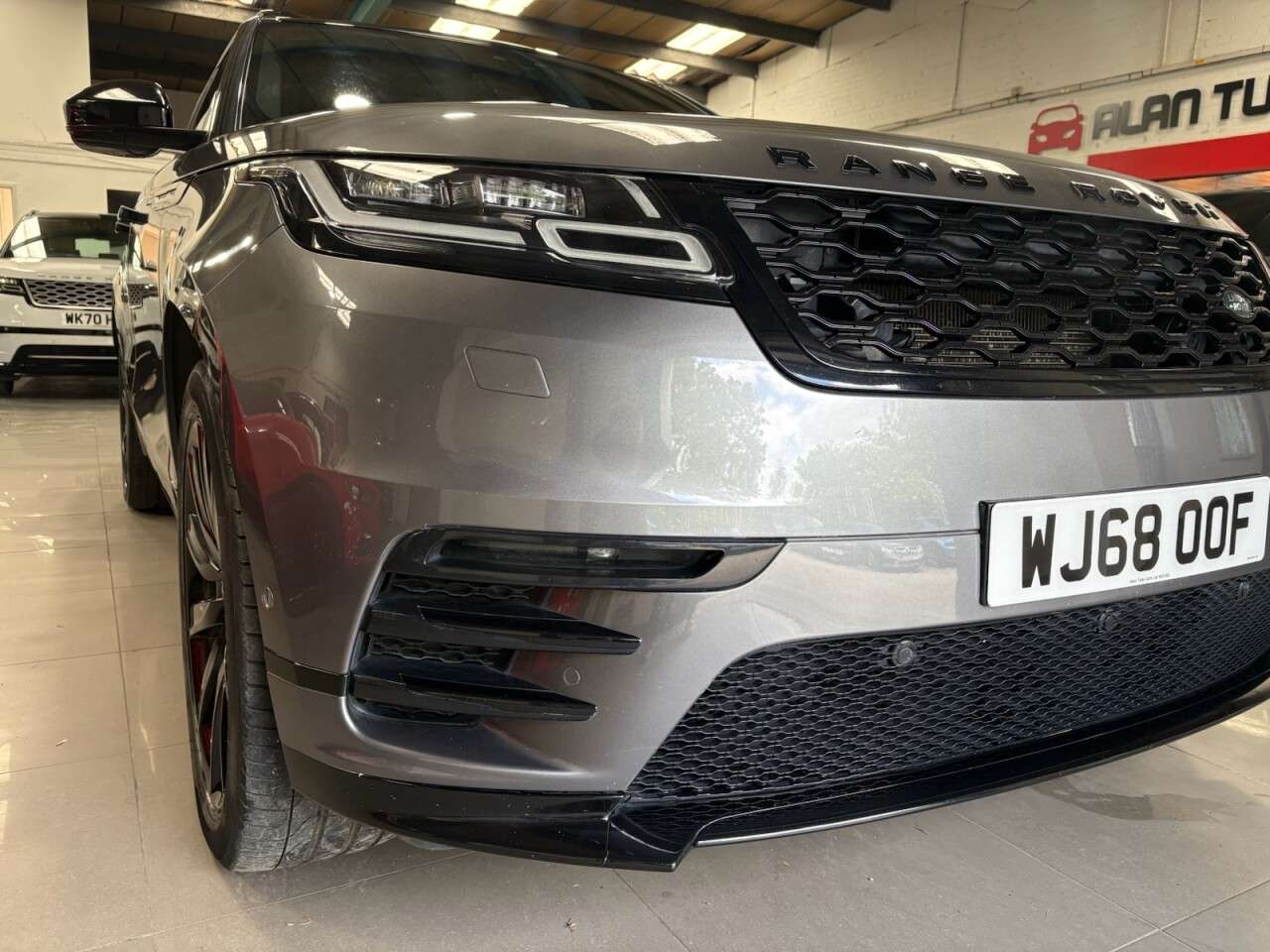 2018 LAND ROVER RANGE ROVER VELAR 2018 LAND ROVER RANGE ROVER VELAR