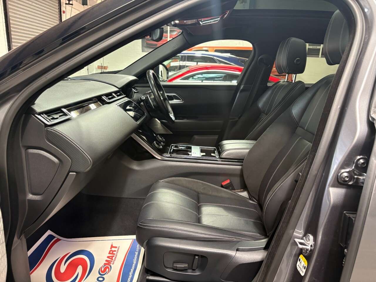 2018 LAND ROVER RANGE ROVER VELAR 2018 LAND ROVER RANGE ROVER VELAR