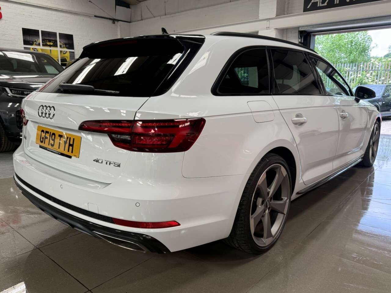 2019 AUDI A4 AVANT 2019 AUDI A4 AVANT