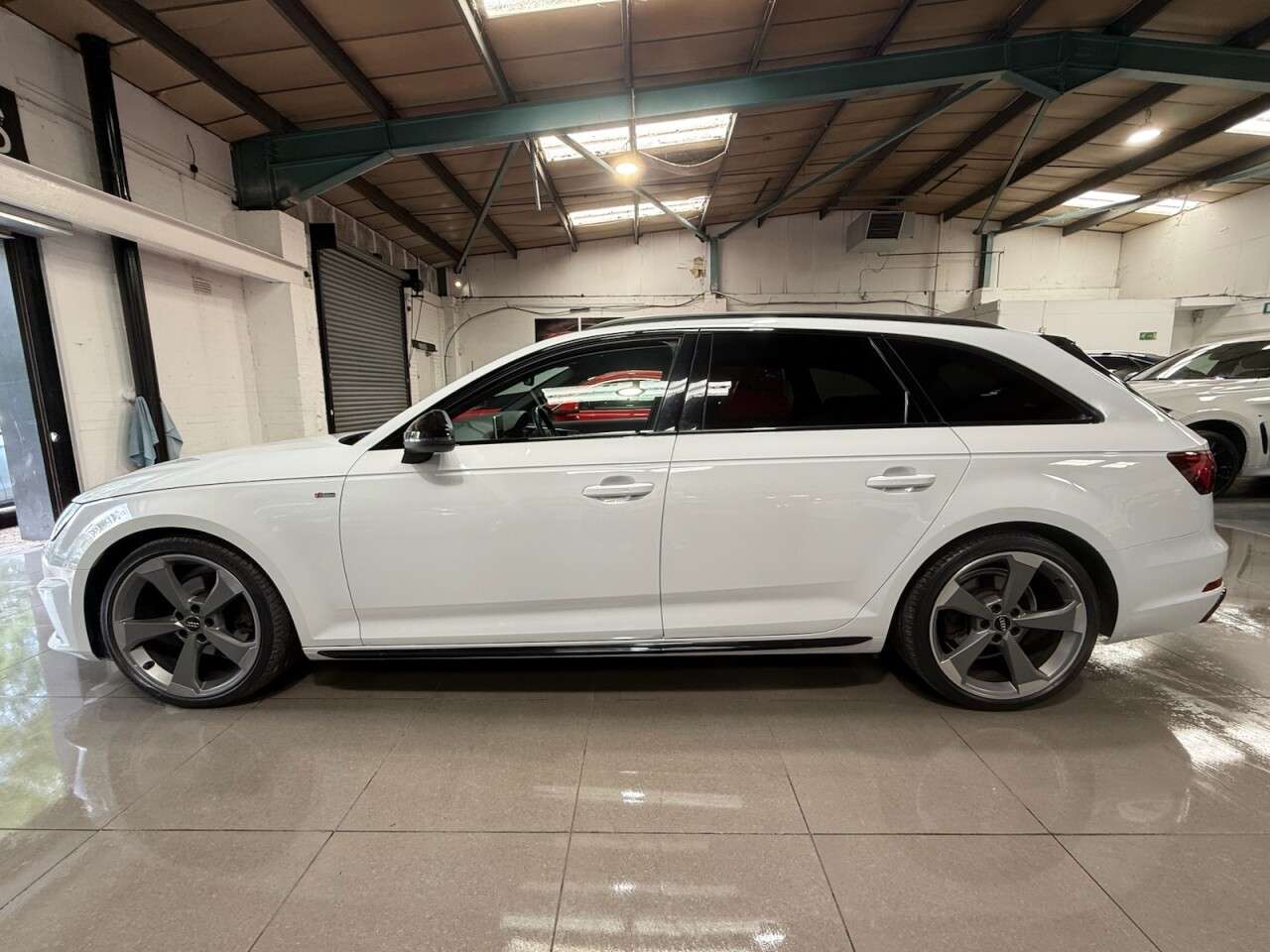 2019 AUDI A4 AVANT 2019 AUDI A4 AVANT