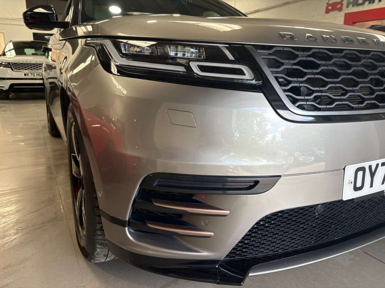 2020 LAND ROVER RANGE ROVER VELAR 2020 LAND ROVER RANGE ROVER VELAR