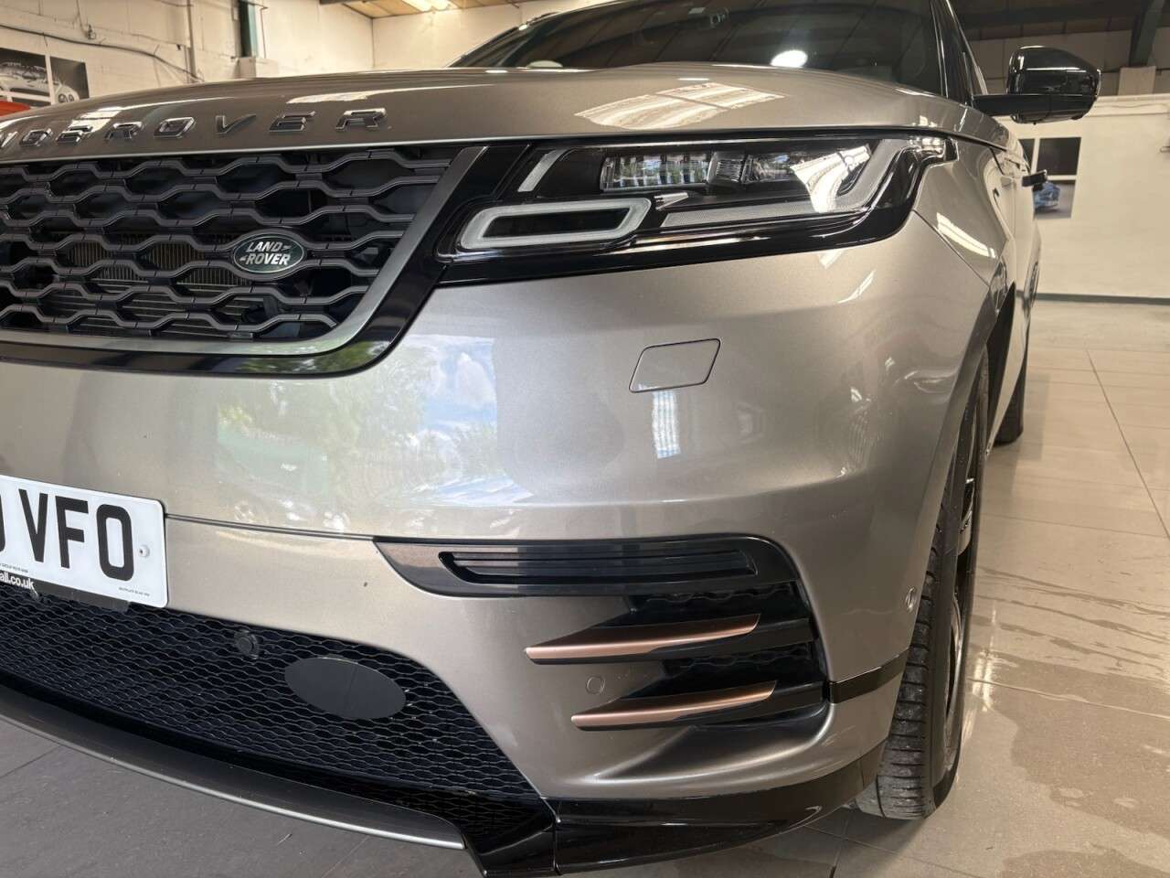 2020 LAND ROVER RANGE ROVER VELAR 2020 LAND ROVER RANGE ROVER VELAR