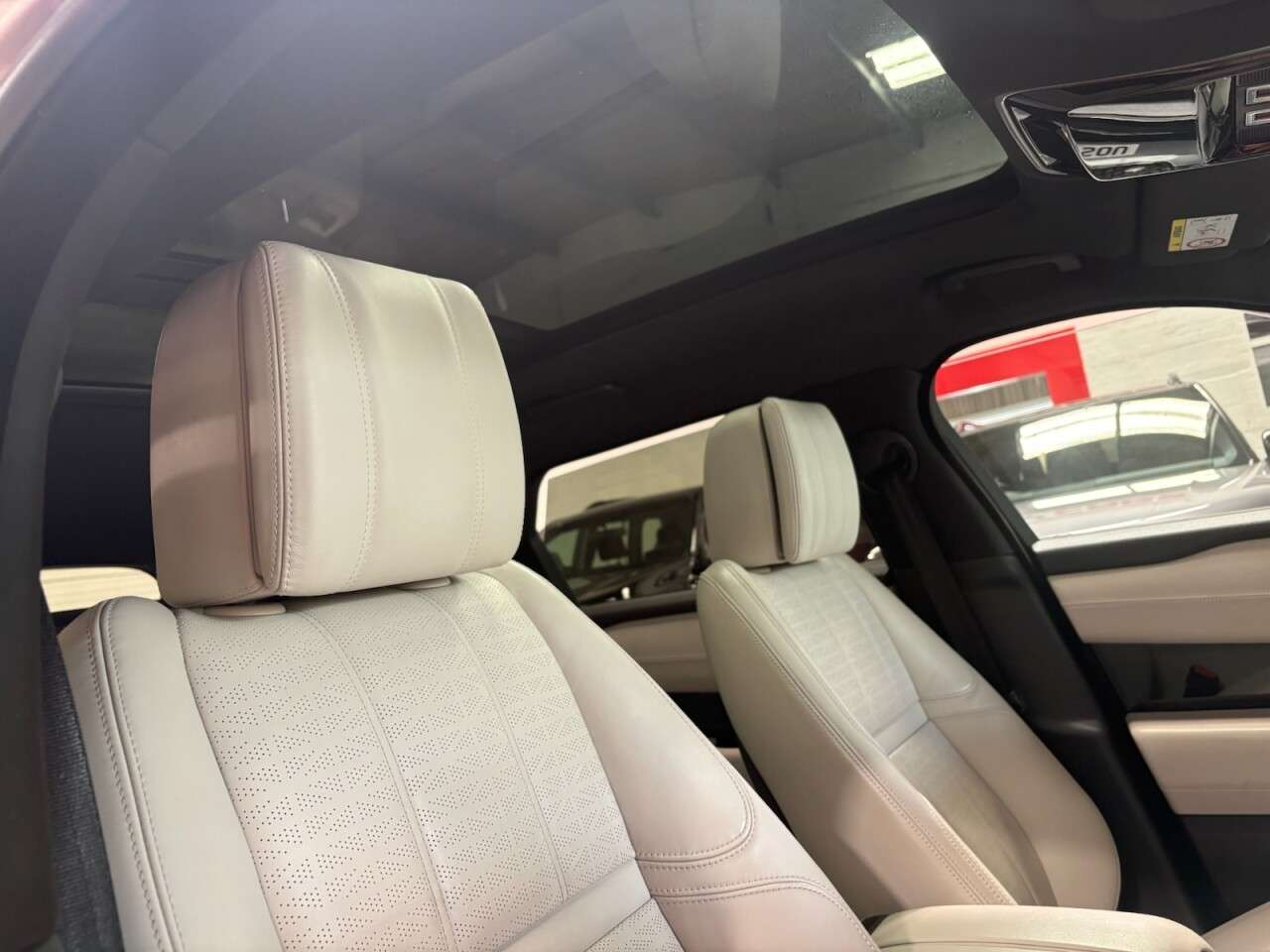 2020 LAND ROVER RANGE ROVER VELAR 2020 LAND ROVER RANGE ROVER VELAR