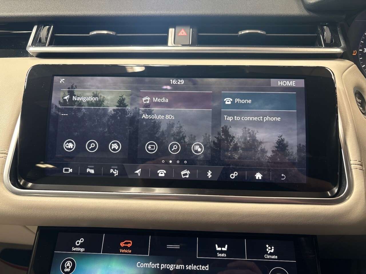 2020 LAND ROVER RANGE ROVER VELAR 2020 LAND ROVER RANGE ROVER VELAR