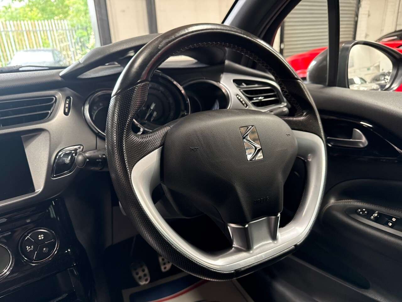2016 DS AUTOMOBILES DS 3 CABRIO 2016 DS AUTOMOBILES DS 3 CABRIO