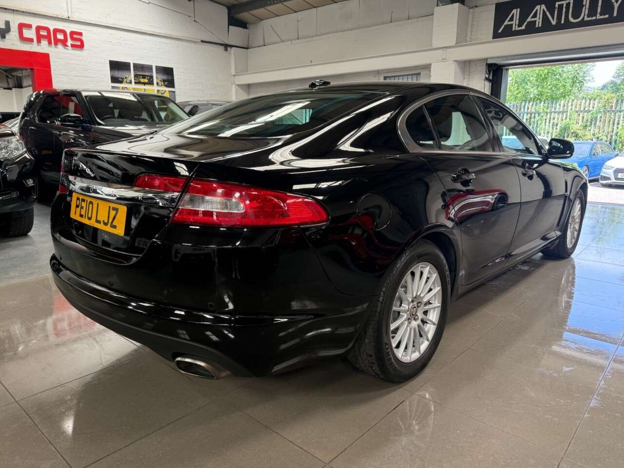 2010 JAGUAR XF 2010 JAGUAR XF