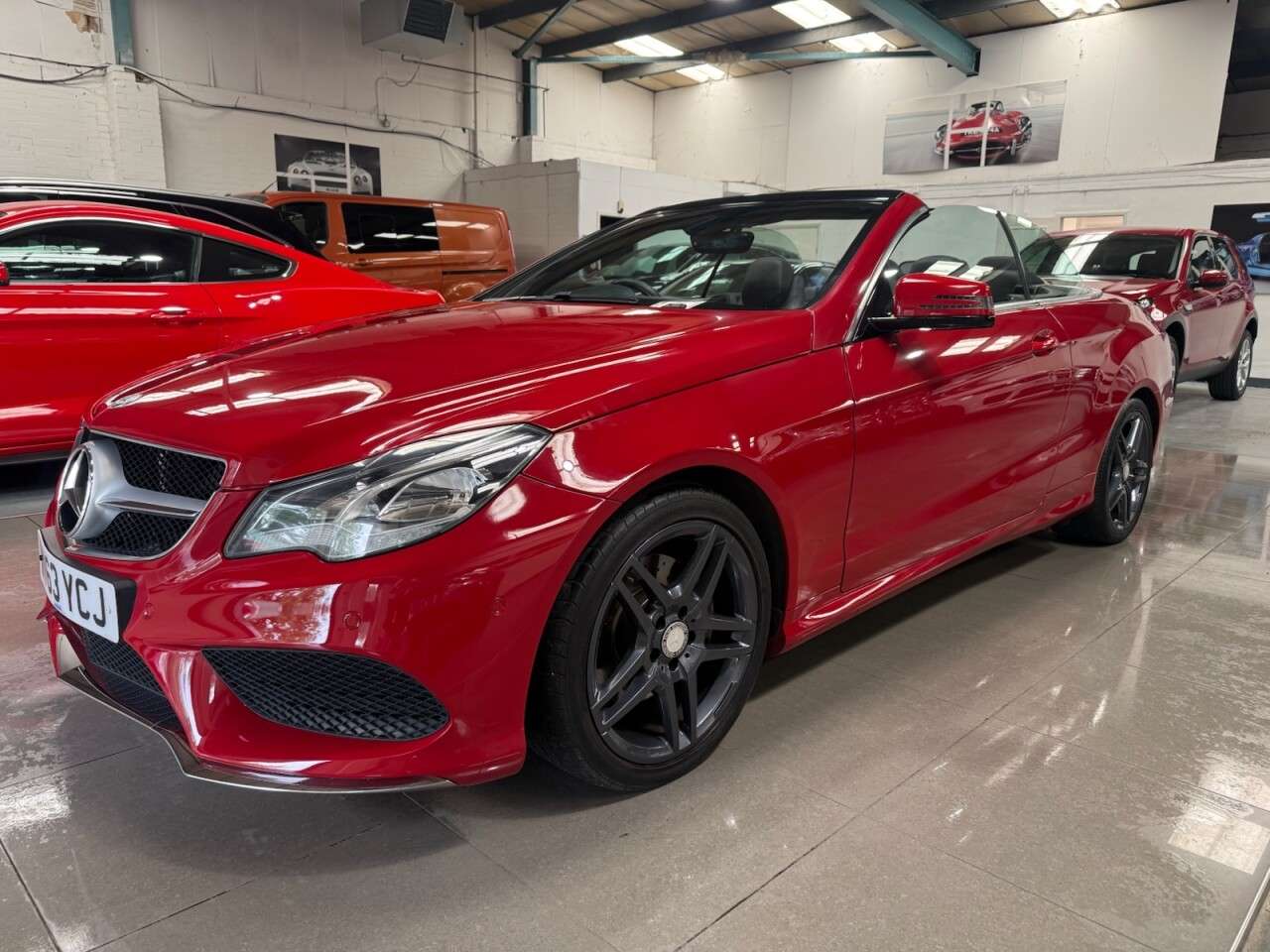 A 2013 MERCEDES-BENZ E-CLASS 2.1 E250 CDI AMG Sport Cabriolet 2dr Diesel G-Tronic+ Euro 5 (s/s) (204 ps) A 2013 MERCEDES-BENZ E-CLASS 2.1 E250 CDI AMG Sport Cabriolet 2dr Diesel G-Tronic+ Euro 5 (s/s) (204 ps)
