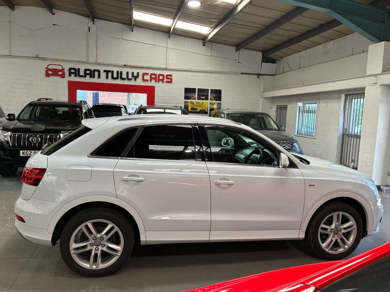2013 AUDI Q3 2013 AUDI Q3