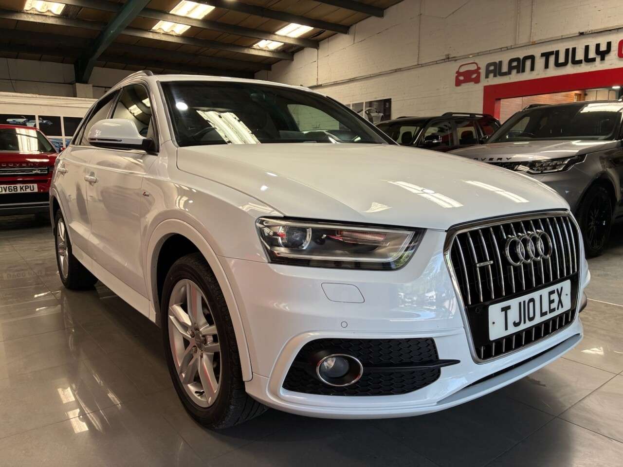 2013 AUDI Q3 2013 AUDI Q3
