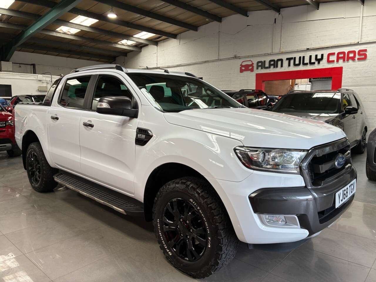 A 2018 FORD RANGER 3.2 TDCi Wildtrak Pickup Double Cab 4dr Diesel Auto 4WD Euro 5 (200 ps) A 2018 FORD RANGER 3.2 TDCi Wildtrak Pickup Double Cab 4dr Diesel Auto 4WD Euro 5 (200 ps)