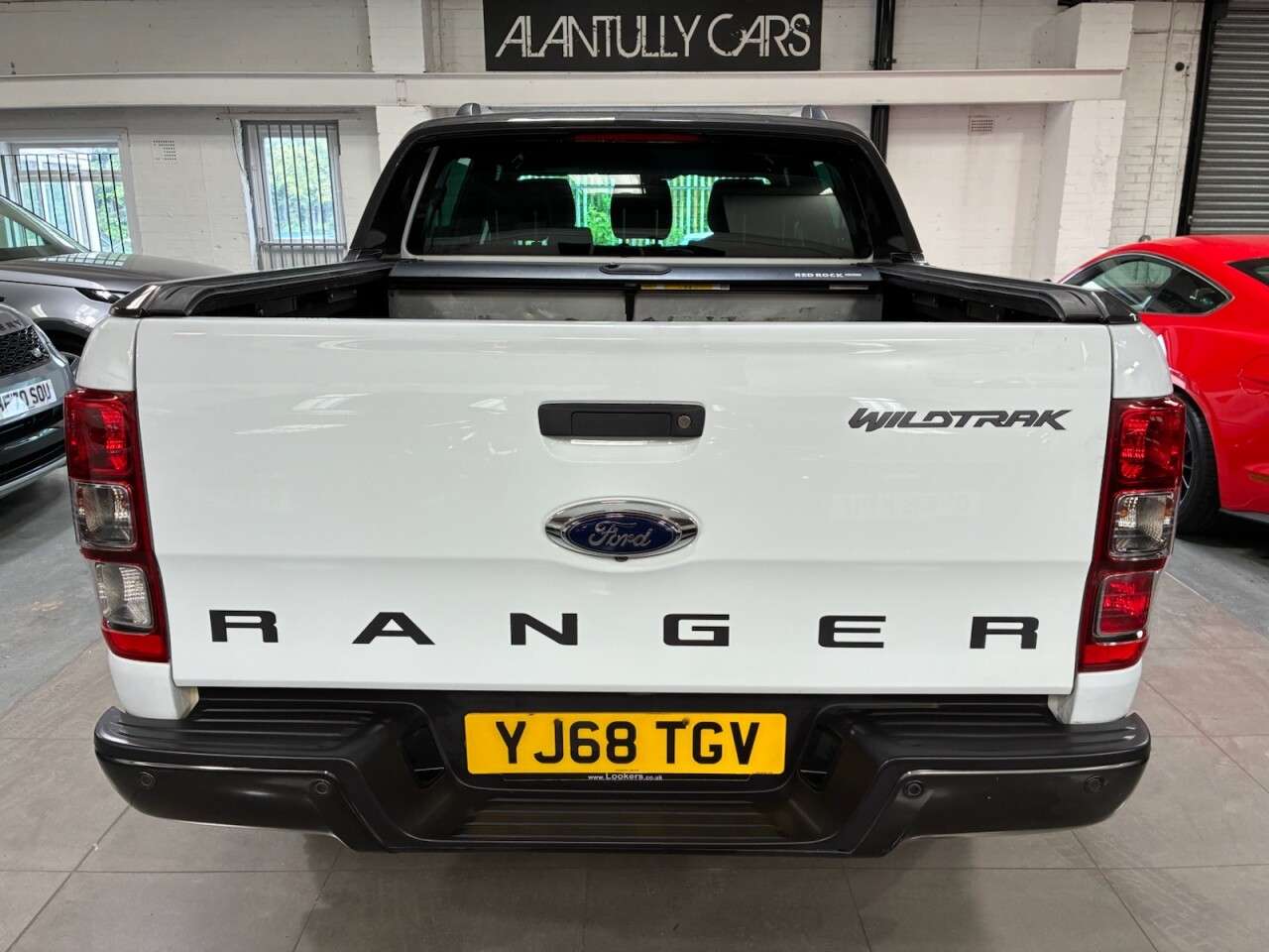 A 2018 FORD RANGER 3.2 TDCi Wildtrak Pickup Double Cab 4dr Diesel Auto 4WD Euro 5 (200 ps) A 2018 FORD RANGER 3.2 TDCi Wildtrak Pickup Double Cab 4dr Diesel Auto 4WD Euro 5 (200 ps)