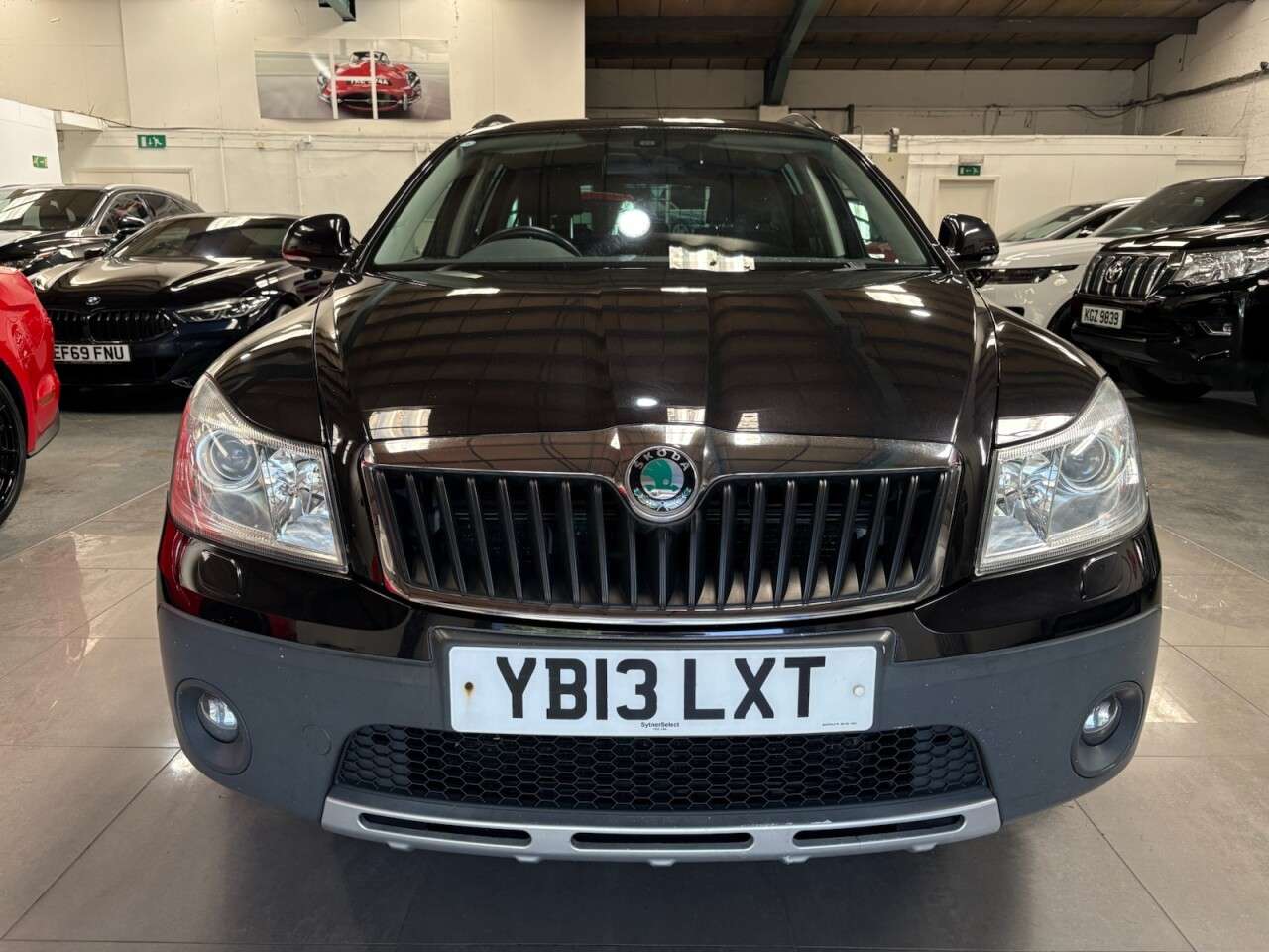 A 2013 SKODA OCTAVIA 2.0 TDI Scout Estate 5dr Diesel Manual 4WD Euro 5 (140 ps) A 2013 SKODA OCTAVIA 2.0 TDI Scout Estate 5dr Diesel Manual 4WD Euro 5 (140 ps)