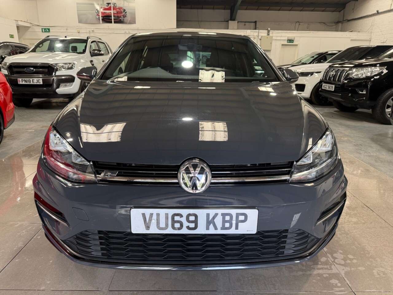 A 2019 VOLKSWAGEN GOLF 1.5 TSI EVO GPF R-Line Hatchback 5dr Petrol DSG Euro 6 (s/s) (150 ps) A 2019 VOLKSWAGEN GOLF 1.5 TSI EVO GPF R-Line Hatchback 5dr Petrol DSG Euro 6 (s/s) (150 ps)