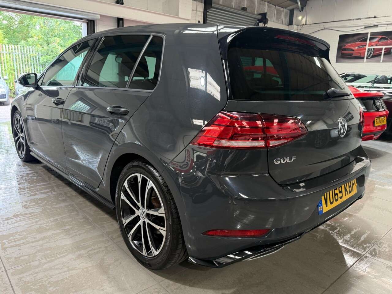 2019 VOLKSWAGEN GOLF 2019 VOLKSWAGEN GOLF