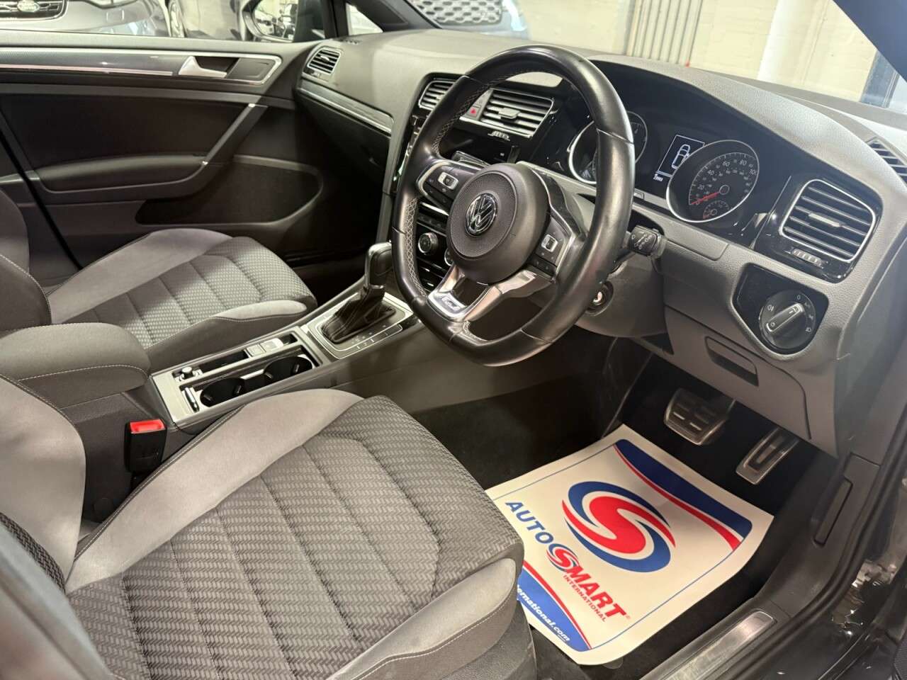 2019 VOLKSWAGEN GOLF 2019 VOLKSWAGEN GOLF
