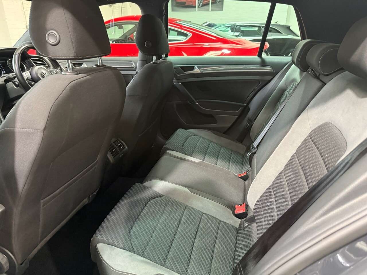 2019 VOLKSWAGEN GOLF 2019 VOLKSWAGEN GOLF