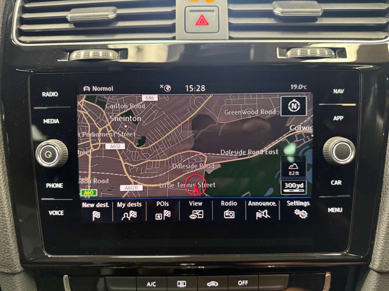 2019 VOLKSWAGEN GOLF 2019 VOLKSWAGEN GOLF