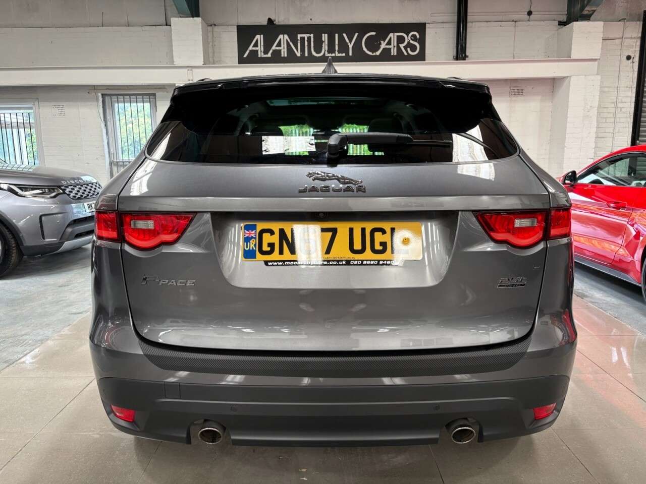 A 2017 JAGUAR F-PACE 2.0 P250i Portfolio SUV 5dr Petrol Auto AWD Euro 6 (s/s) (250 ps) A 2017 JAGUAR F-PACE 2.0 P250i Portfolio SUV 5dr Petrol Auto AWD Euro 6 (s/s) (250 ps)