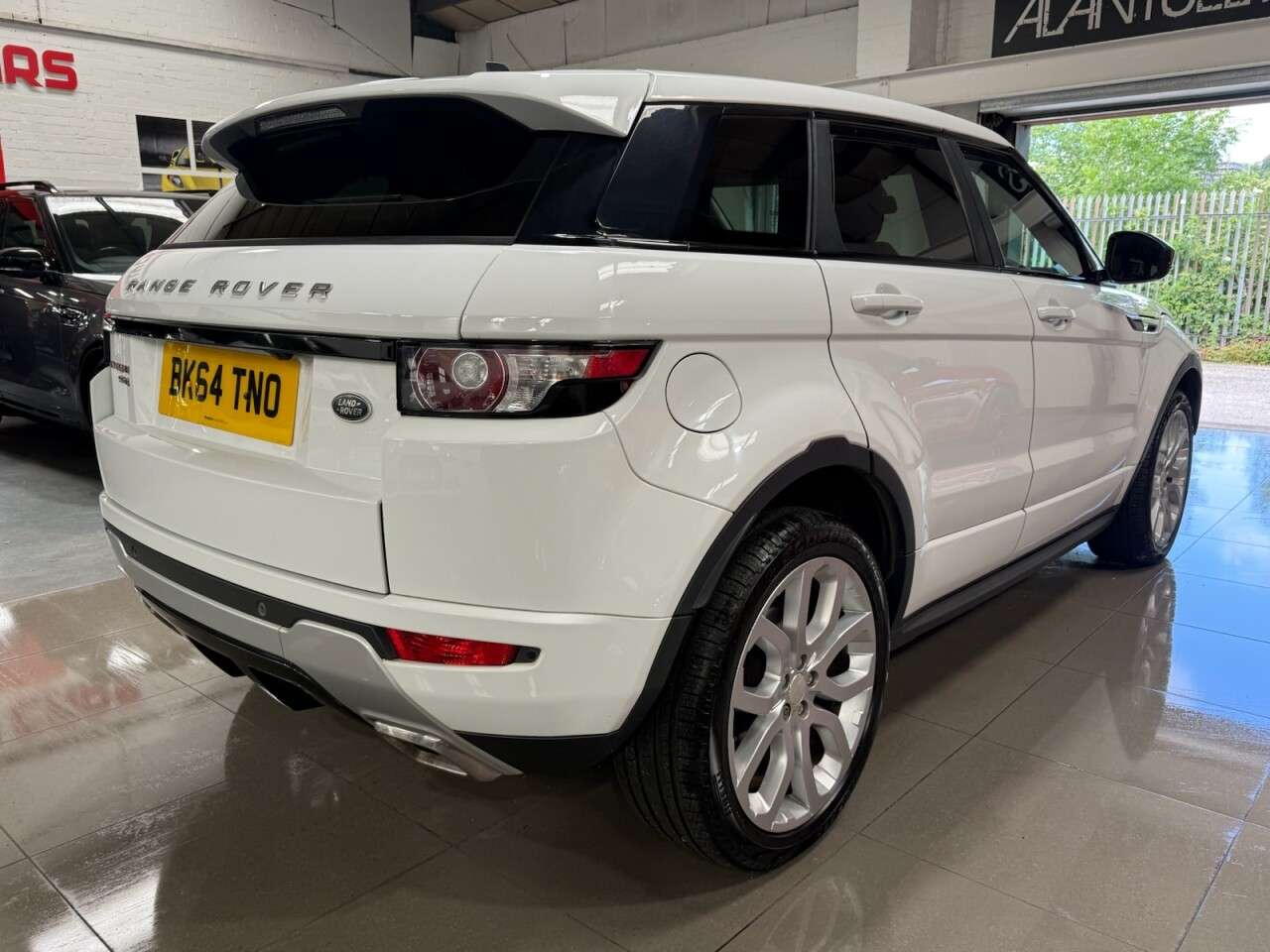 2014 LAND ROVER RANGE ROVER EVOQUE 2014 LAND ROVER RANGE ROVER EVOQUE