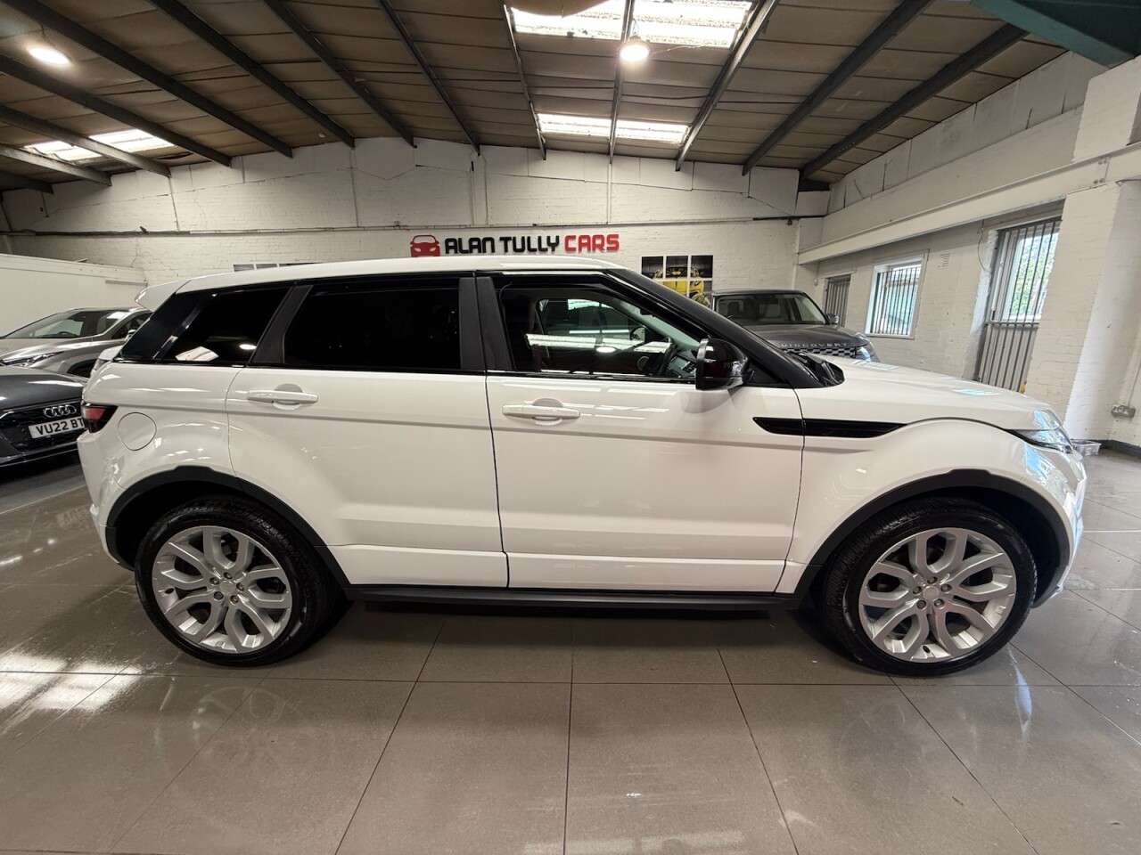 2014 LAND ROVER RANGE ROVER EVOQUE 2014 LAND ROVER RANGE ROVER EVOQUE