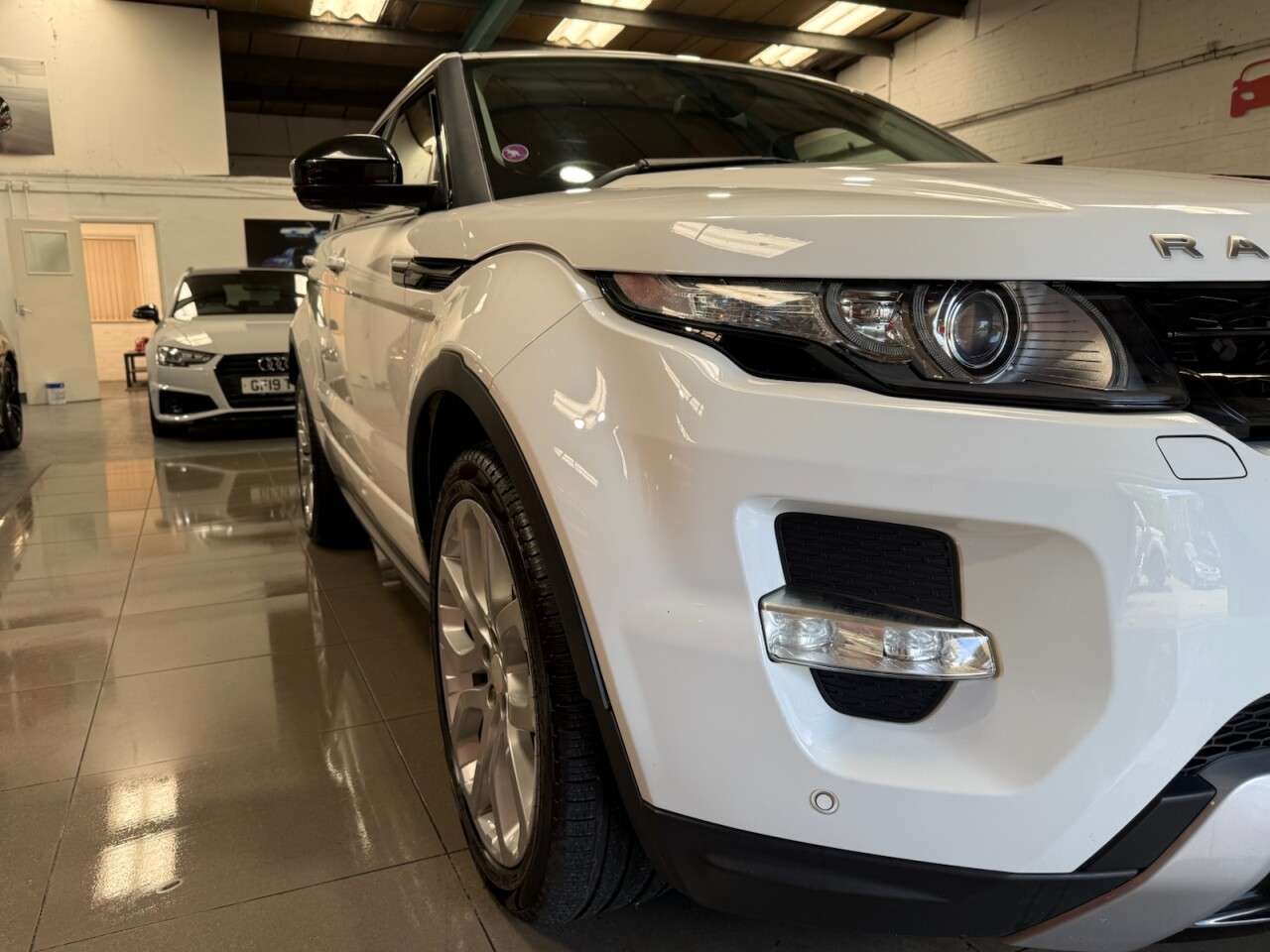 2014 LAND ROVER RANGE ROVER EVOQUE 2014 LAND ROVER RANGE ROVER EVOQUE