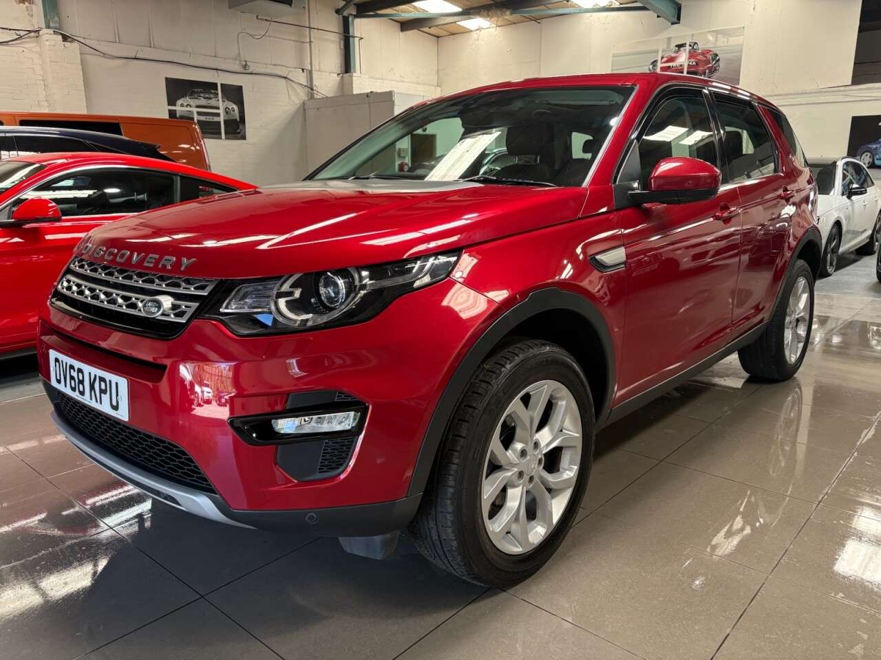 A 2018 LAND ROVER DISCOVERY SPORT 2.0 Si4 HSE SUV 5dr Petrol Auto 4WD Euro 6 (s/s) (240 ps) A 2018 LAND ROVER DISCOVERY SPORT 2.0 Si4 HSE SUV 5dr Petrol Auto 4WD Euro 6 (s/s) (240 ps)