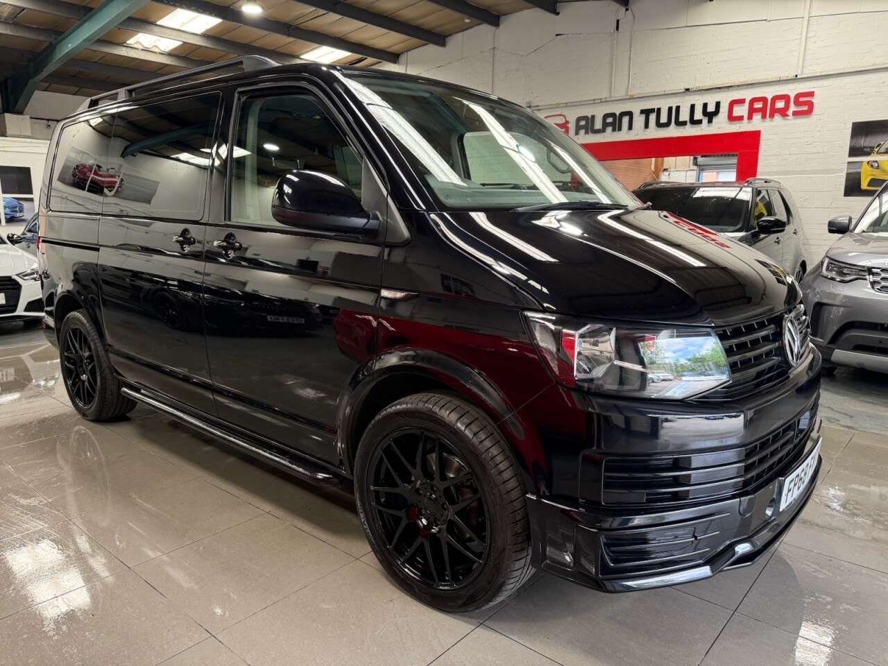 A 2018 VOLKSWAGEN TRANSPORTER SHUTTLE 2.0 TDI BlueMotion Tech S Minibus Double Cab 5dr Diesel Manual FWD SWB Euro A 2018 VOLKSWAGEN TRANSPORTER SHUTTLE 2.0 TDI BlueMotion Tech S Minibus Double Cab 5dr Diesel Manual FWD SWB Euro
