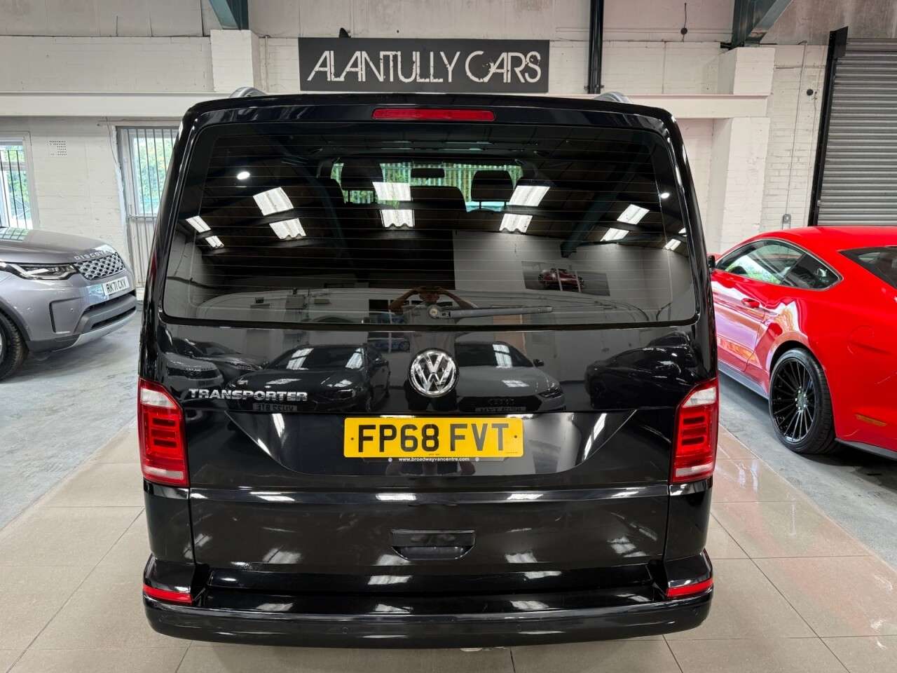 A 2018 VOLKSWAGEN TRANSPORTER SHUTTLE 2.0 TDI BlueMotion Tech S Minibus Double Cab 5dr Diesel Manual FWD SWB Euro A 2018 VOLKSWAGEN TRANSPORTER SHUTTLE 2.0 TDI BlueMotion Tech S Minibus Double Cab 5dr Diesel Manual FWD SWB Euro