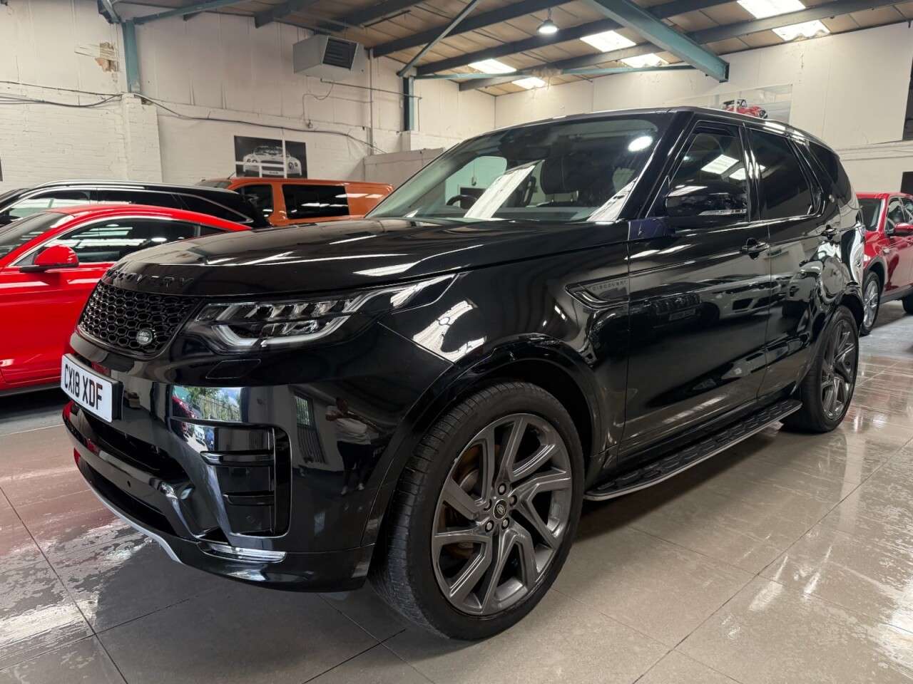 A 2018 LAND ROVER DISCOVERY 3.0 TD V6 HSE SUV 5dr Diesel Auto 4WD Euro 6 (s/s) (258 ps) A 2018 LAND ROVER DISCOVERY 3.0 TD V6 HSE SUV 5dr Diesel Auto 4WD Euro 6 (s/s) (258 ps)