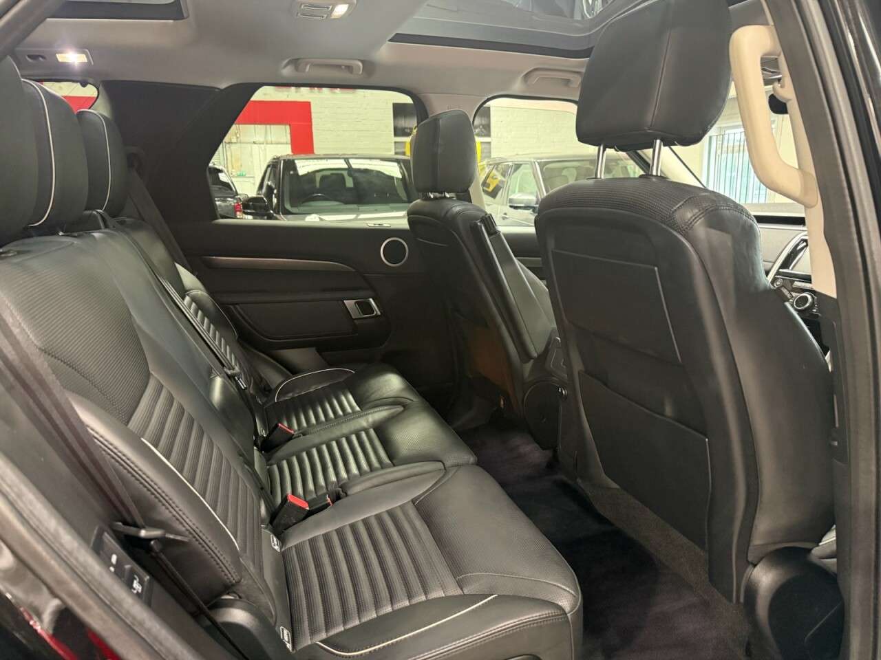 2018 LAND ROVER DISCOVERY 2018 LAND ROVER DISCOVERY