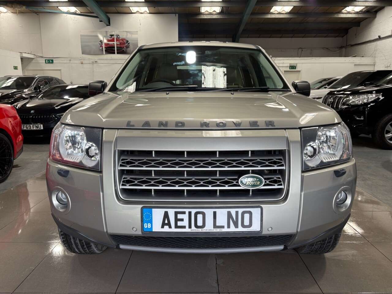 A 2010 LAND ROVER FREELANDER 2 2.2 TD4 XS SUV 5dr Diesel Auto 4WD Euro 4 (160 ps) A 2010 LAND ROVER FREELANDER 2 2.2 TD4 XS SUV 5dr Diesel Auto 4WD Euro 4 (160 ps)